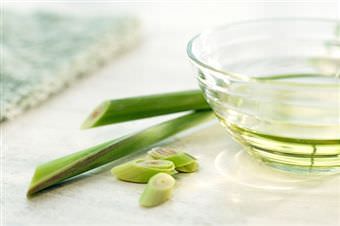 lemongrass essential oil min